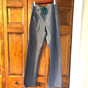 Figs Yola scrubs size Small